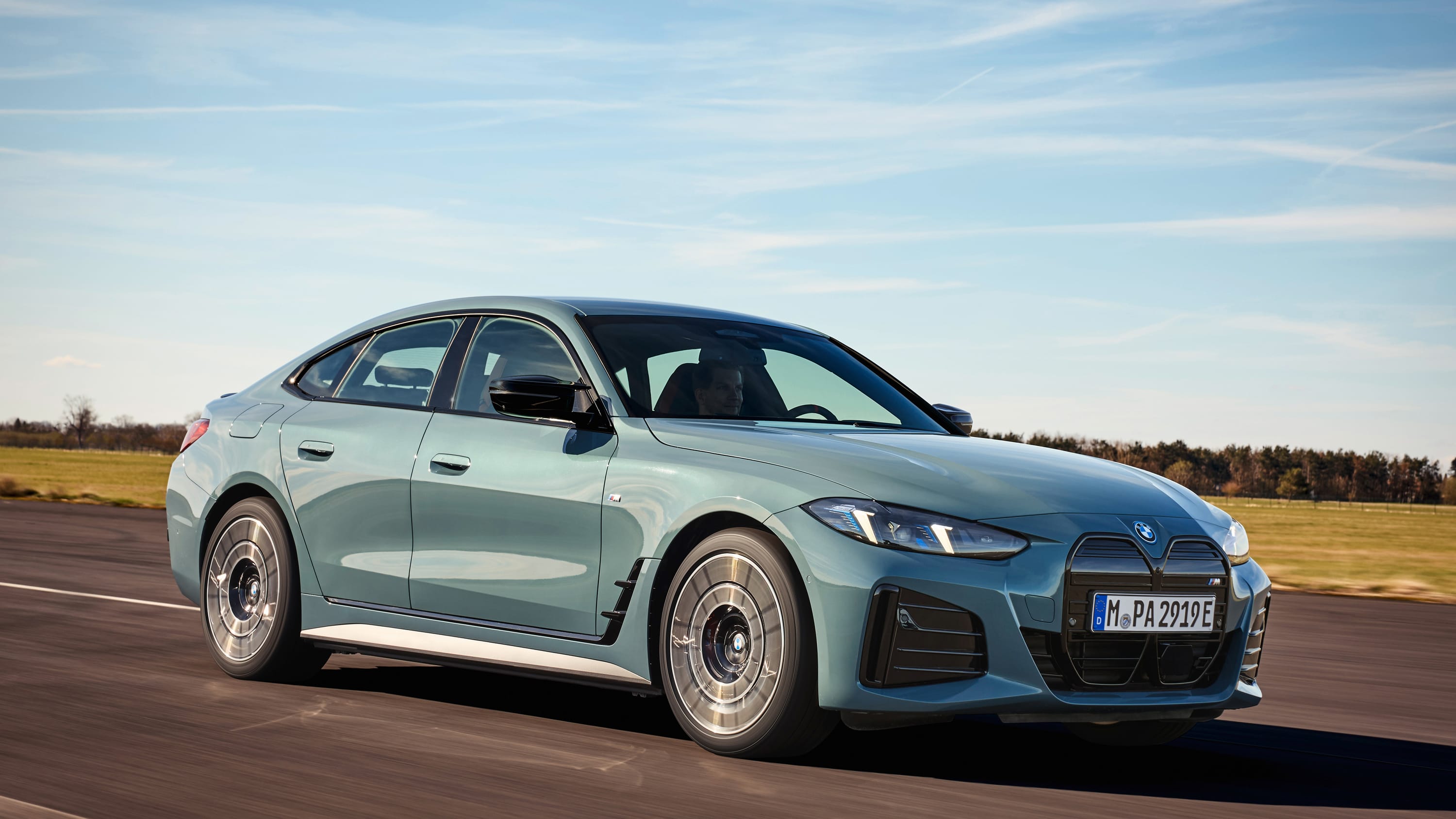  2026 BMW 430i Coupe: 5 Reasons to Love It, 2 Reasons to Think Twice Bildidee 